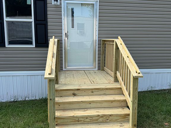 3rd image of 4428 Dorsey Dr #101