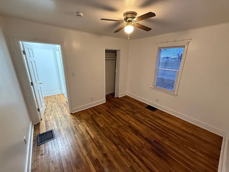 3315 Valley Dr — Photo 8