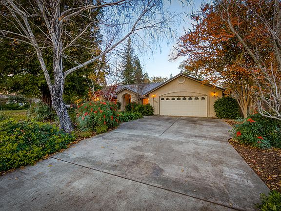 4th image of 22116 Calistoga Way