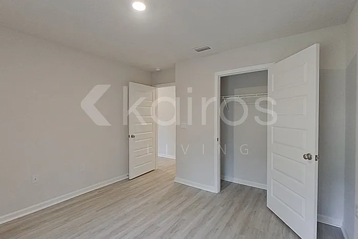 345 Monarch Ln — Photo 9