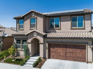 1860 E Katie Brook Ave, Fresno, CA