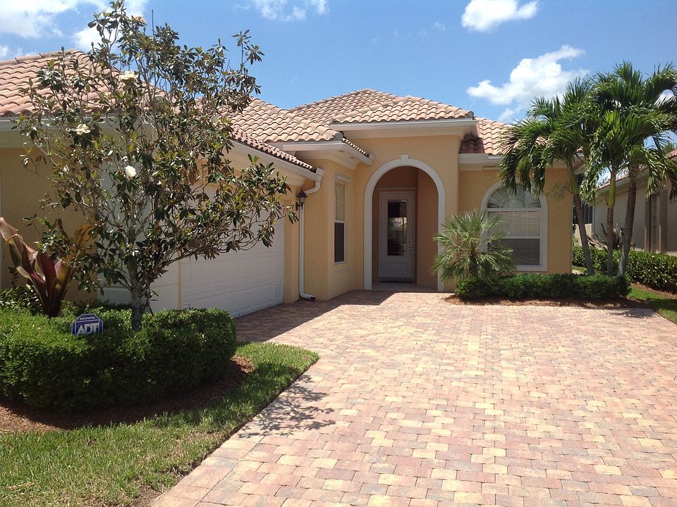 1st image of 28344 Nautica Ln