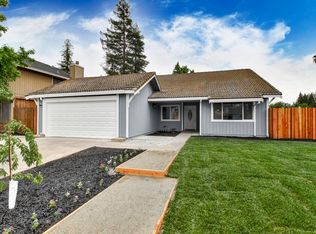 8132 Woodlake Hills Dr, Orangevale, CA 95662
