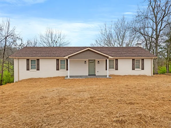1100 Beaver Lake Rd, Lawrenceburg, KY 40342