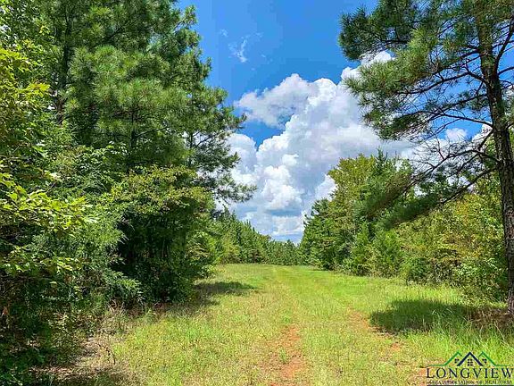 4th image of County Road 1592