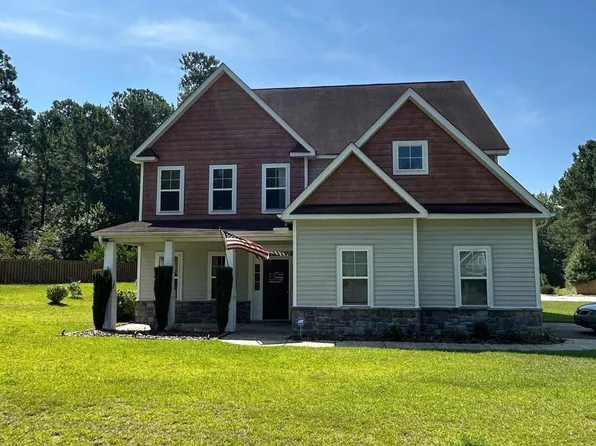 101 Birdsong Court, Aberdeen, NC 28315