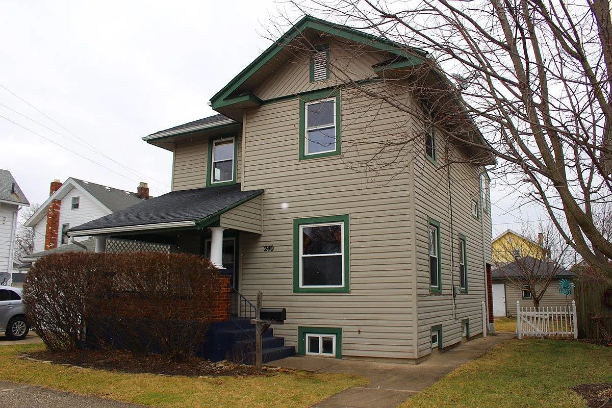 240 Sherman Ave photo 1
