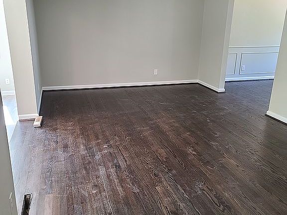 4th image of 7220 Crinstead Ct