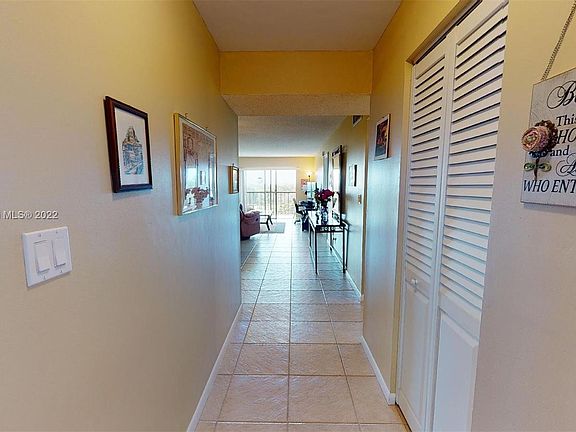 5th image of 5900 NW 44th St APT 812