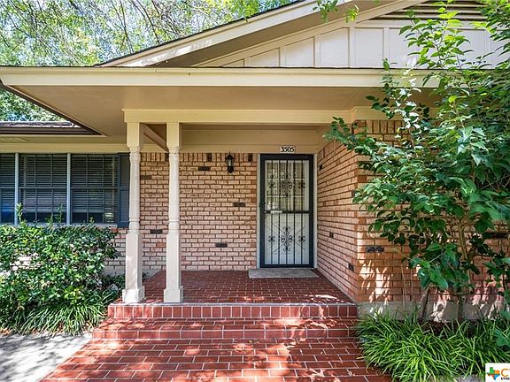 2nd image of 3505 Oaklawn Dr