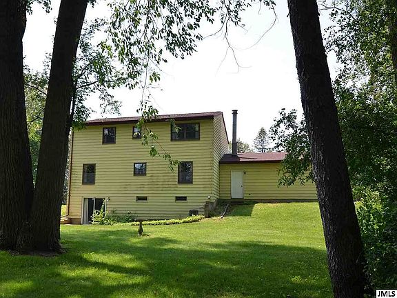 4th image of 1616 N Dade Dr