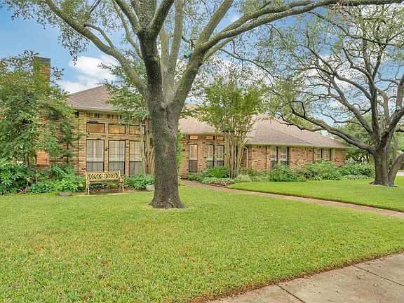 3rd image of 9024 Windy Crest Dr
