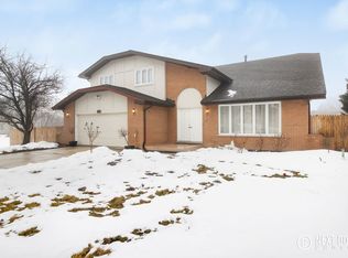 15525 S Willow Ct, Homer Glen, IL 60491