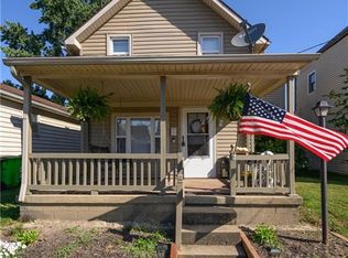 427 E 5th St, Uhrichsville, OH