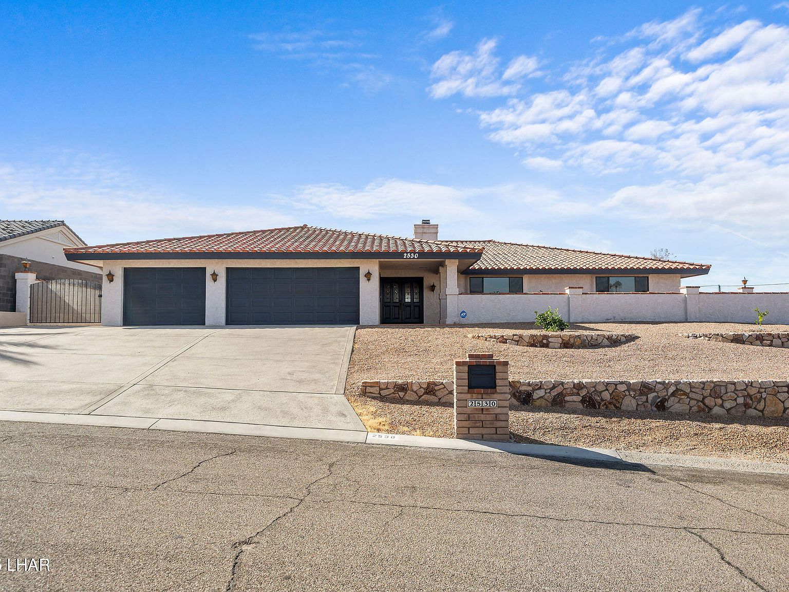 2530 Plaza Hermosa, Lake Havasu City, AZ 86406 | MLS #1038122 | Zillow