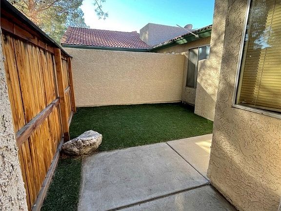 5th image of 739 Heritage Vista Ave #739