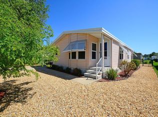 447 Peace Rd, Tavares, FL 32778