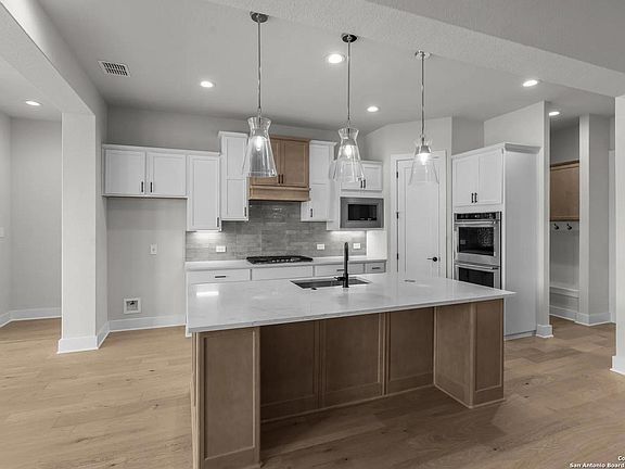 6th image of this home