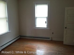 36 Walnut St APT 1, Middletown, CT 06457