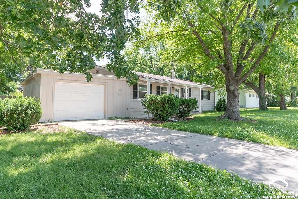 1000 Hilltop Dr, Lawrence, KS 66044 Zillow