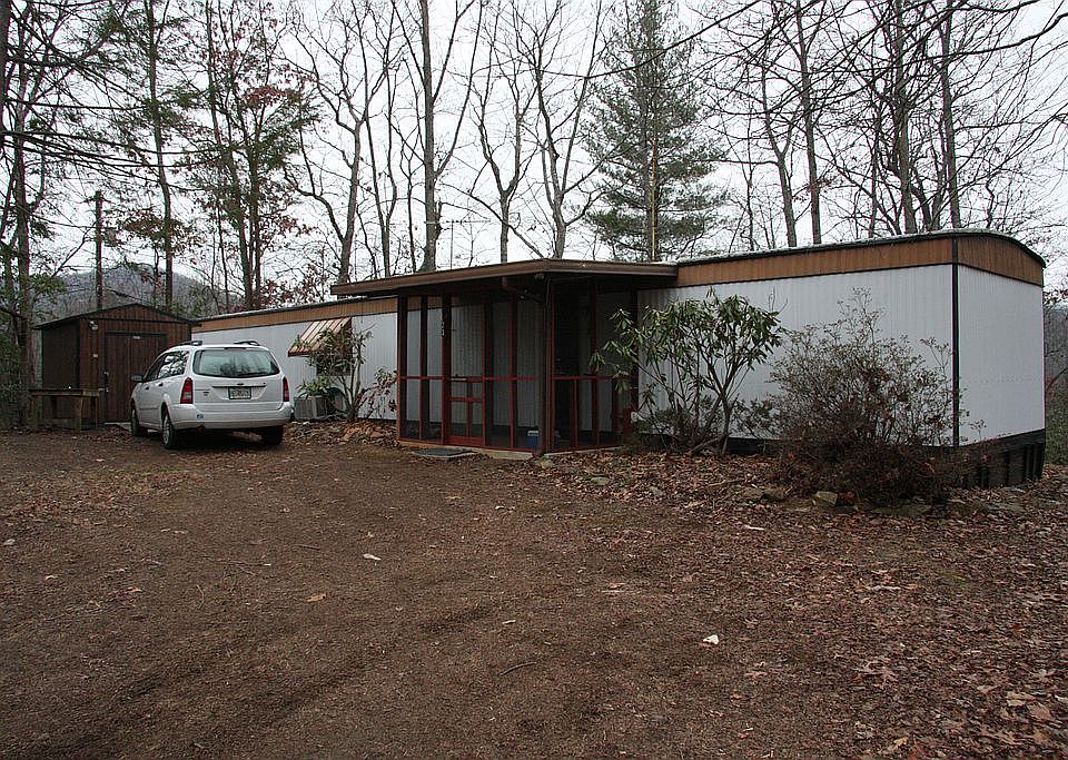 1st image of 23 Turkey Pen Ln