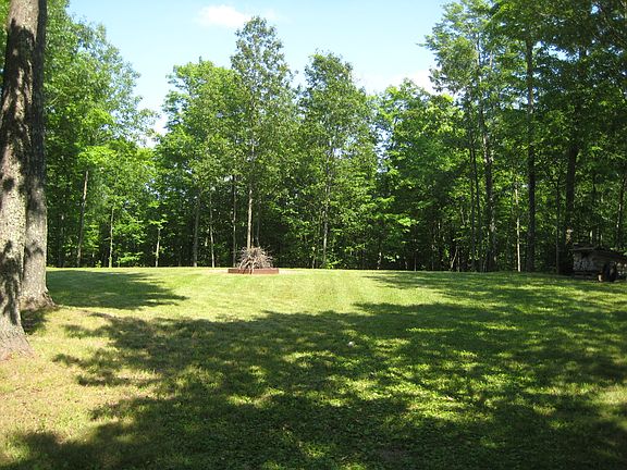 BUILDING SITE - YARD