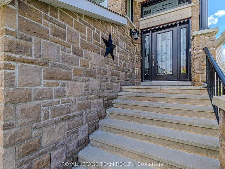 1566 Lisbon St #B — Photo 3