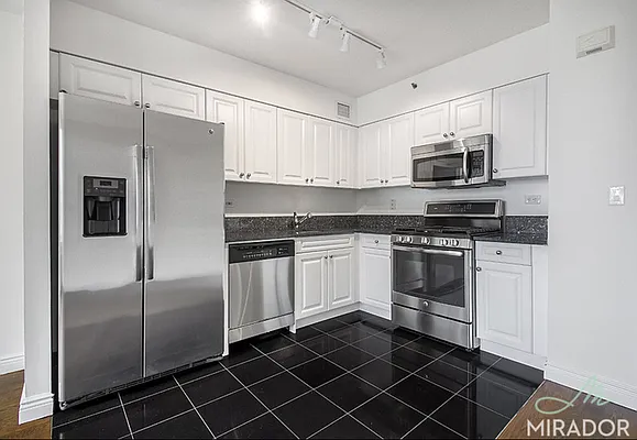 Rented by Mirador Real Estate | media 18