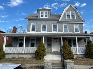 17 3rd Ave #1, Pt Washington, NY 11050
