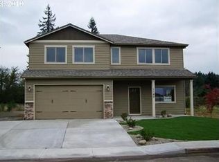 1140 SE Regan Hill Loop, Estacada, OR 97023