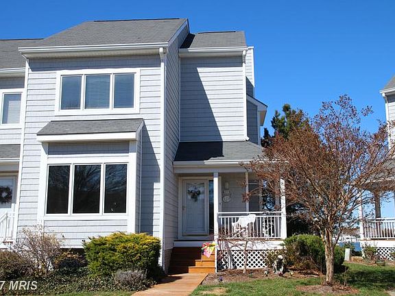 2nd image of 1100 Oyster Cove Dr