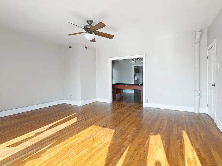 2020 1/2 College St - Cedar Falls — Photo 18