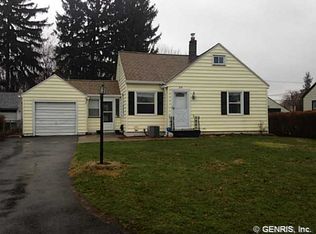 214 Heberle Rd, Rochester, NY 14609