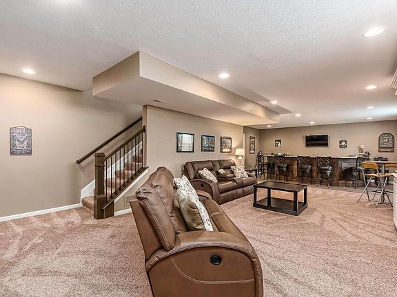 5th image of 5760 Trafalgar Ln