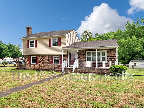 2nd image of 2425 Capehart Rd