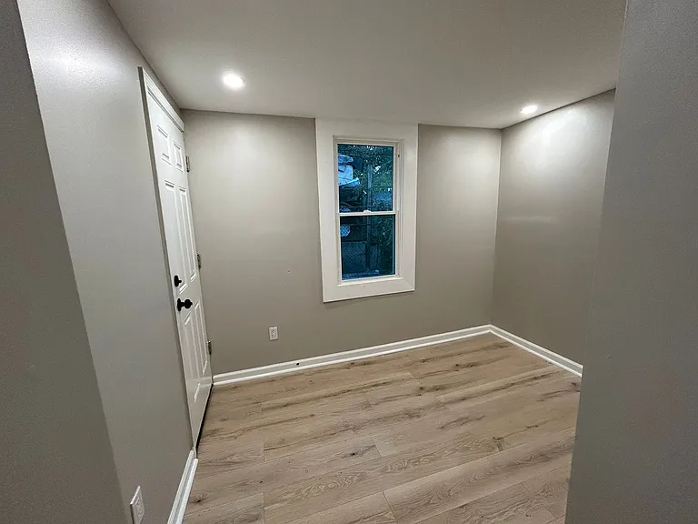 245 W Ontario St #1 — Photo 7