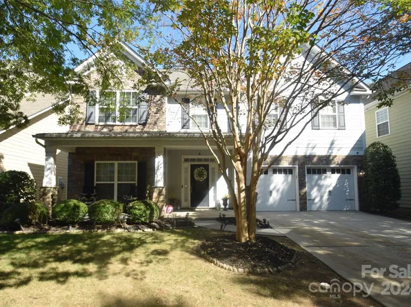 10043 Elizabeth Crest Ln, Charlotte, NC 28277
