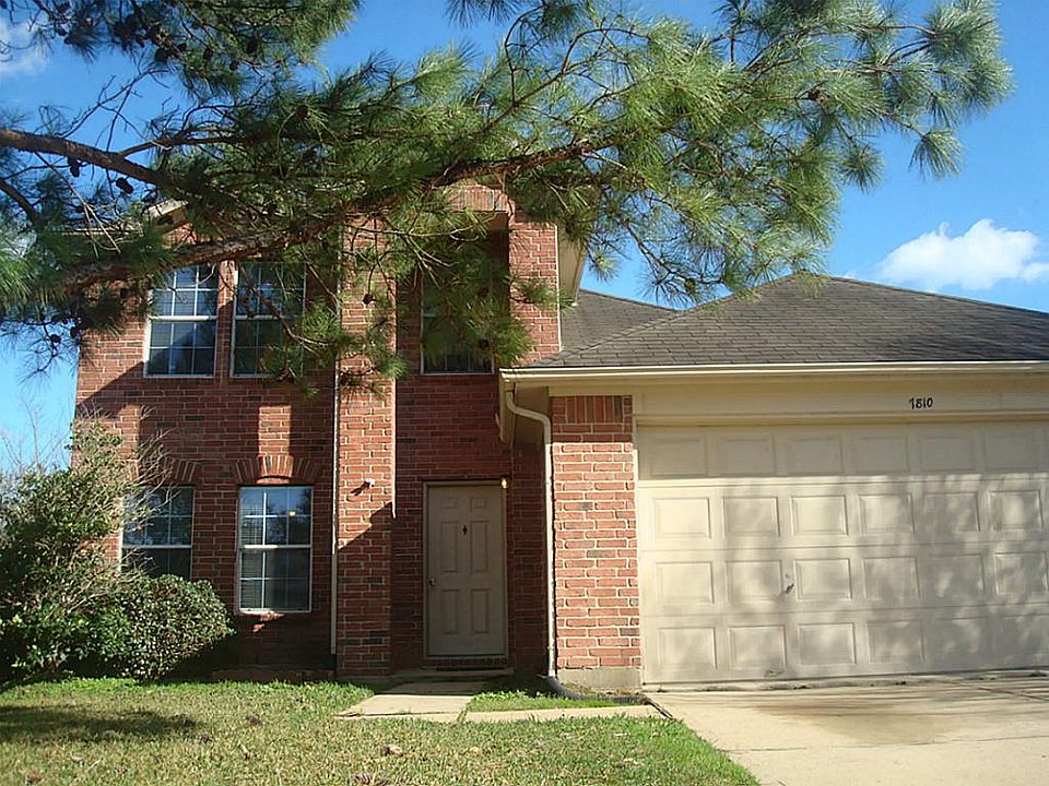 1st image of 7810 Holly Berry Ct