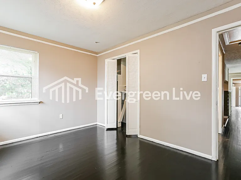 5707 Meadowbrook Ln — Photo 13