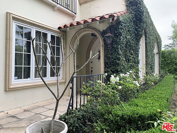 4th image of 101 S Highland Ave