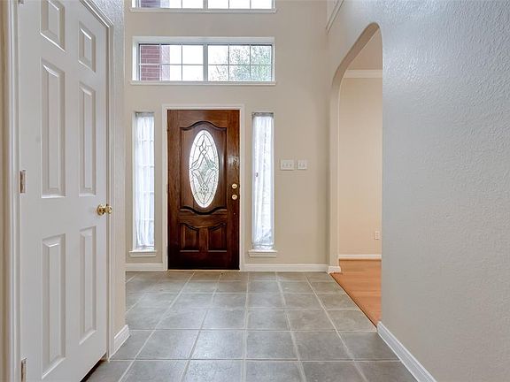 4th image of 3803 E Magnolia Dale Dr