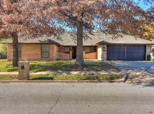 1128 NW 75th St, Lawton, OK 73505