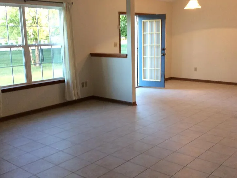 10050 Long Meadow Dr — Photo 11