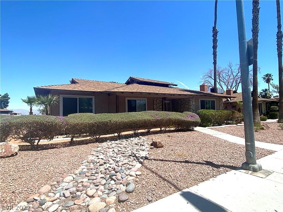 1st image of 2808 Karen Ave