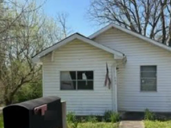 282 W Fulton St, Alcoa, TN 37701