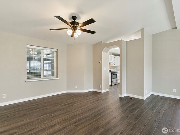 5th image of 16500 SE 1st Street #129