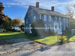 76 Holmes St #1, Winterport, ME 04496