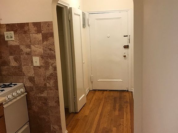 4th image of 4129 41st St Sunnyside Queens Ny 11104 #1FL