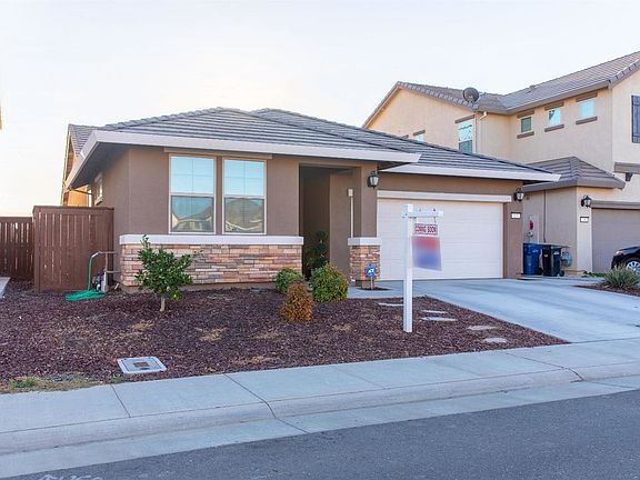 3rd image of 7277 Arroyo Willow Dr