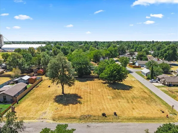 511 W Cobb St #7-13, El Reno, OK 73036